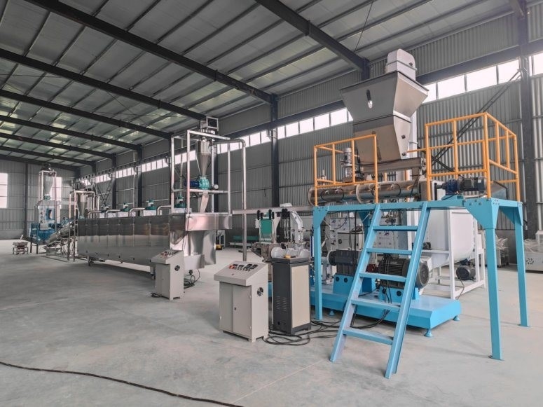5.5kw Animal Feed Pellet Production Line Floating Fish Poultry Feed Production Line
