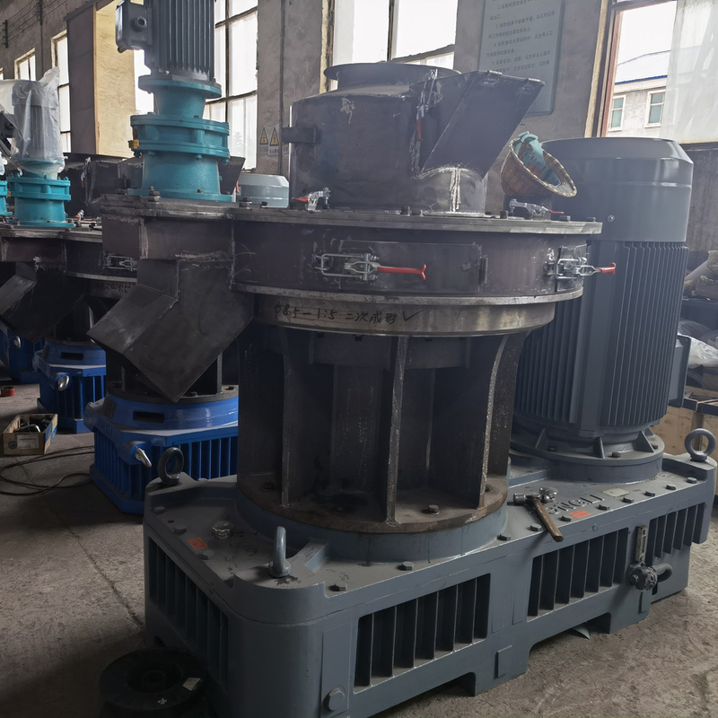 4-12mm Wood Pellet Mill Machine With 0.8-4t/h Capacity And 380V Voltage