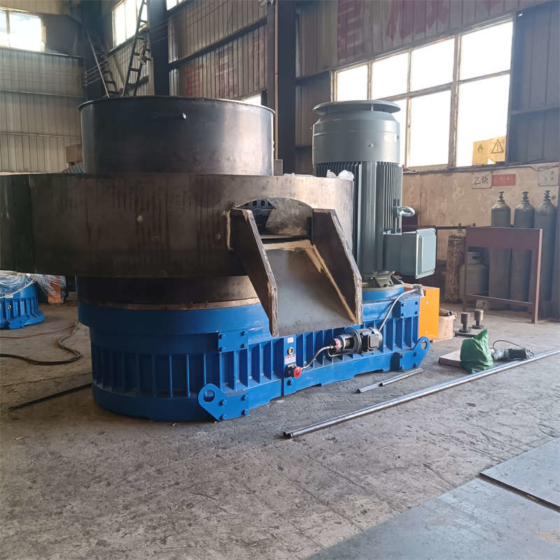 Density Briquetting Machine For Biomass 200-500kg/h Output Capacity 18.5kw Power Consumption