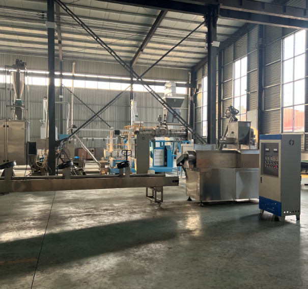 Chicken feed pellet processing machines line / pelletizer machine for animal feeds prices / pellet machine feed line