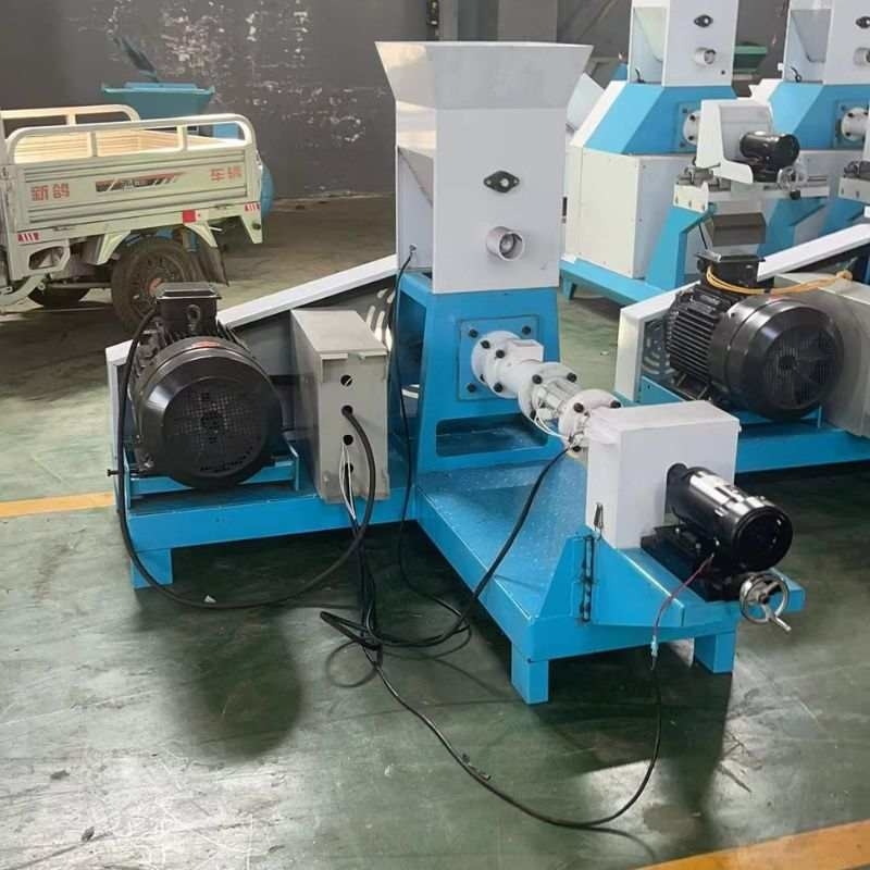 Single Screw Dry Type Fish Feed Machine With Automatic Feeding