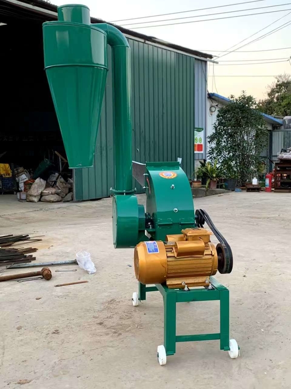 Feed Crusher And Grinder Grass Feed Processing Machine Diesel Engine Corn Rice Husk Maize Grinding Machine Hammer Mill