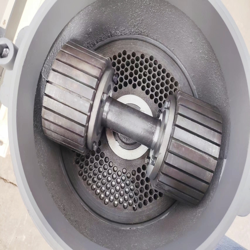 Brid Feed Making Machine Good Quality Feed Pellet Machine Easy Moving Wood Pellet Machine