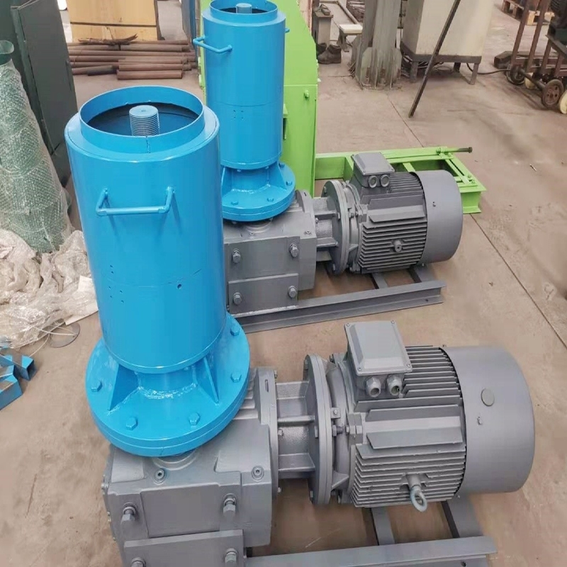 120kg/h Electric Type Feed Pellet Machine 4kw Animal Feed Pellet Maker For Farm