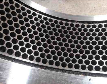 Moisture Content of Raw Materials ≤20% Animal Pellet Feed Processing Line for 0.5-1Tons/h Production