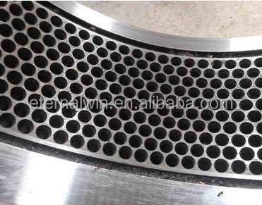 Oil Cakes Animal Feed Pellet Production Line with Moisture Content ≤20% and 0.5-1Tons/h Capacity